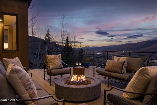 $4,590,000 | 824 Eagle Drive, Unit W, Eagle-Vail, CO 81620