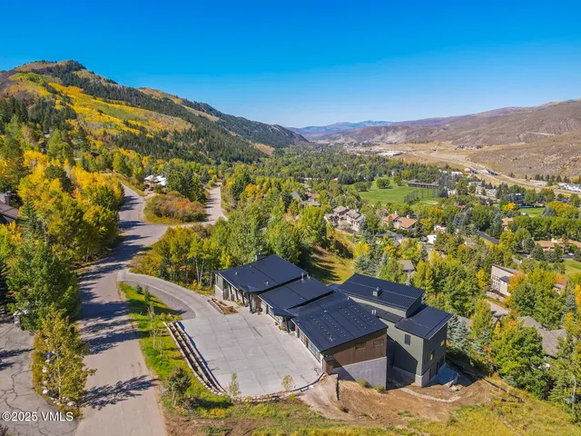 $4,590,000 | 824 Eagle Drive, Unit W, Eagle-Vail, CO 81620