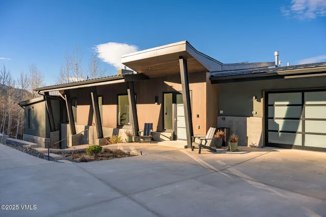 $4,590,000 | 824 Eagle Drive, Unit W, Eagle-Vail, CO 81620