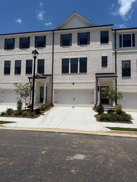 2829 Rosehall Way Lawrenceville, GA 30044 - Photo 3 of 24