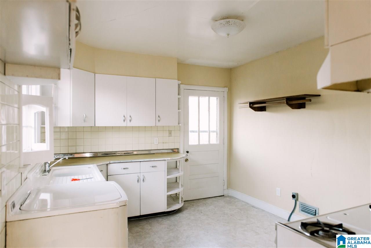 3105 Whitehall Road Birmingham, AL 35209 - Photo 10 of 40