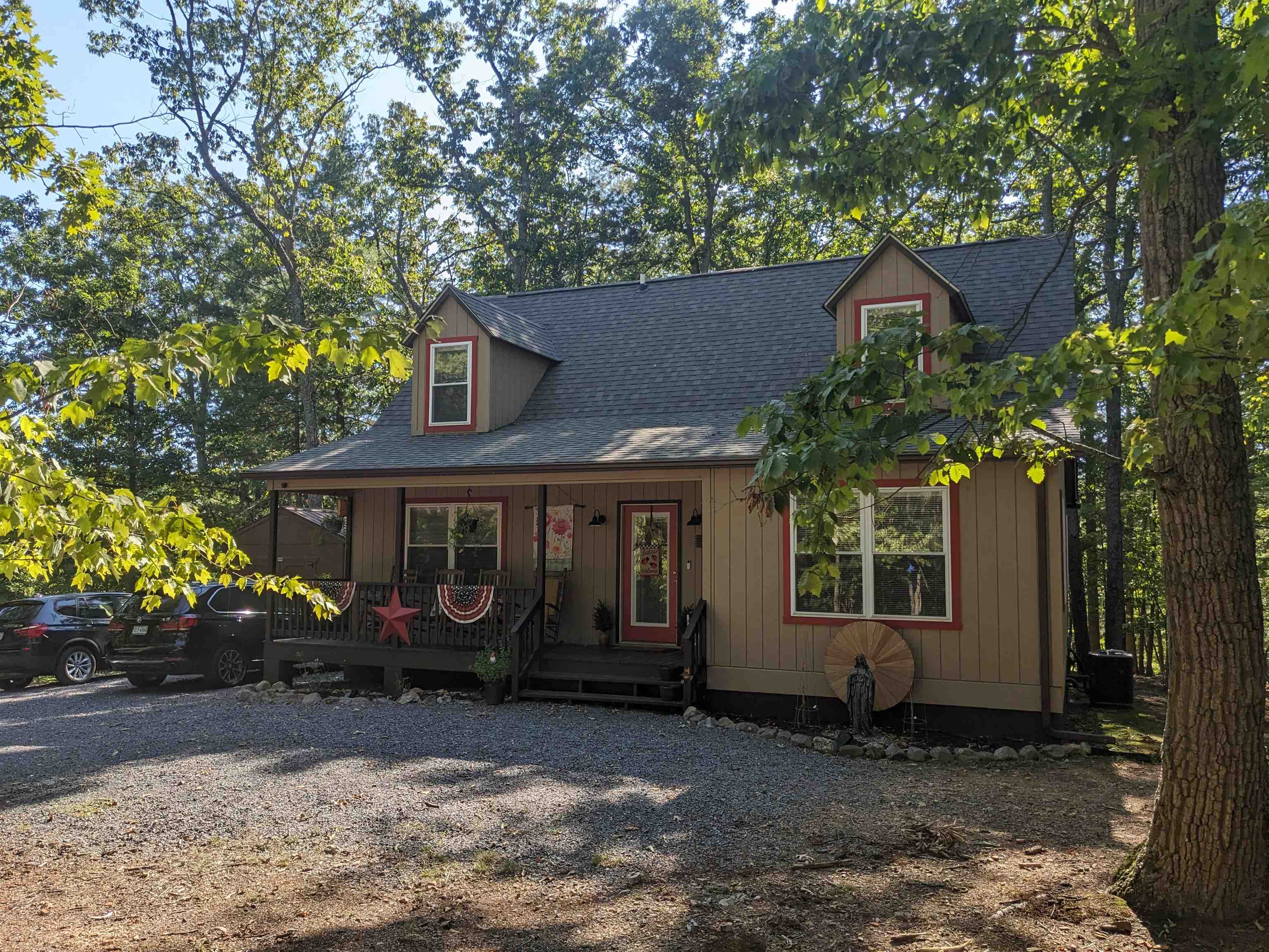 103 Palmer Road Basye, VA 22810 - Photo 4 of 36 Gallery Image 4