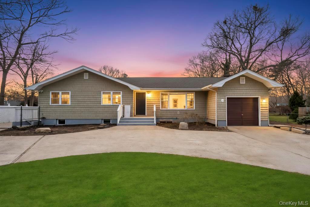 73 Maple Avenue Shirley, NY 11967 - Photo 2 of 33