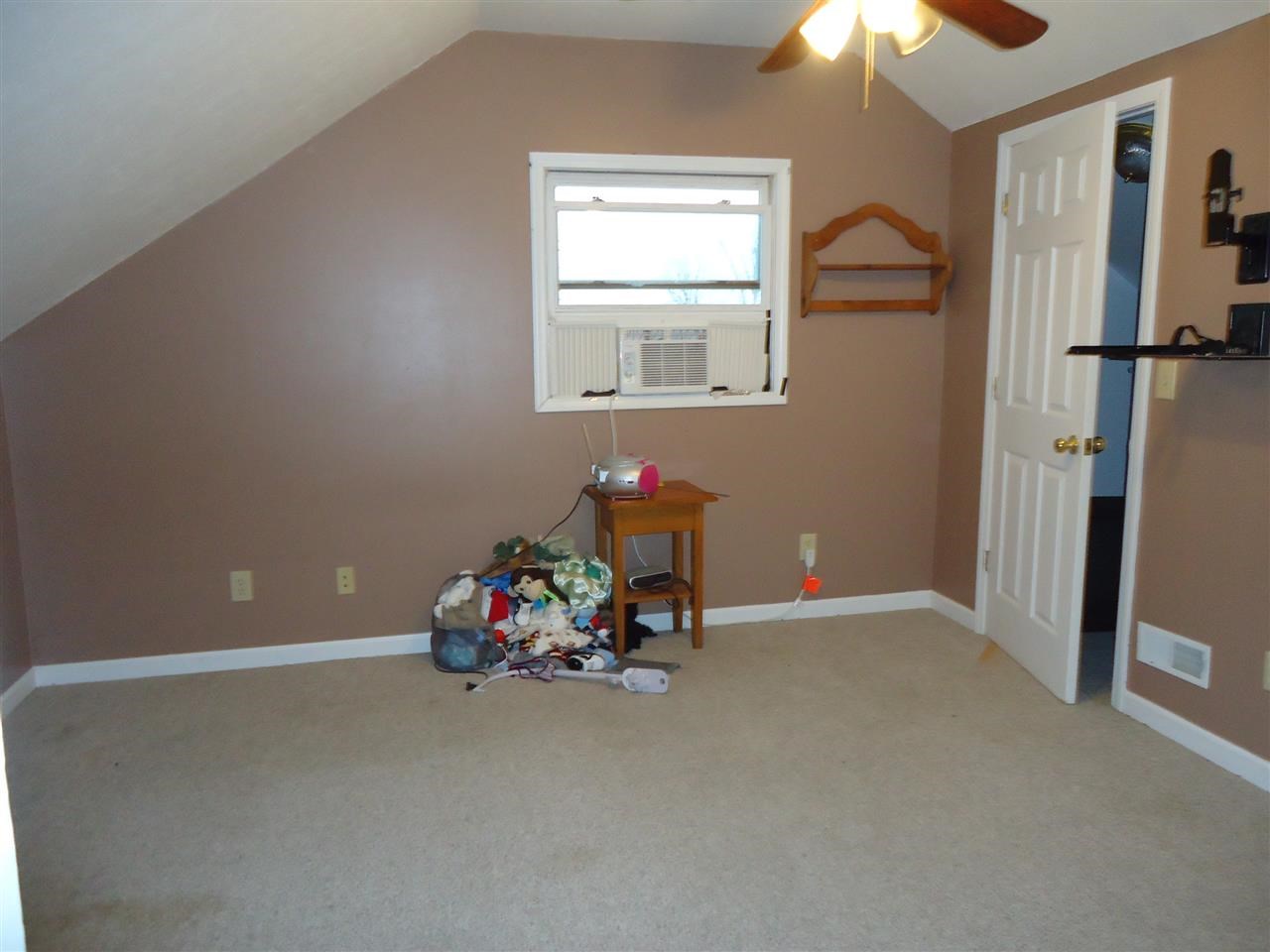 1408 Hillcrest Road Bedford, IN 47421 - Photo 9 of 12 Gallery Image 9