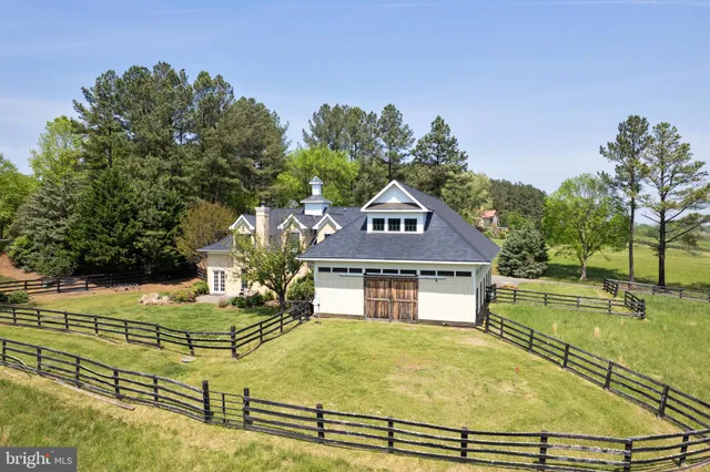 $5,500,000 | 38793 Chelten Lane, Middleburg, VA 20117