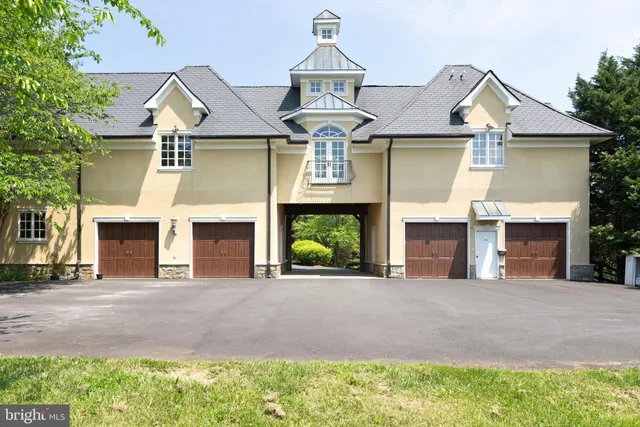 $5,500,000 | 38793 Chelten Lane, Middleburg, VA 20117