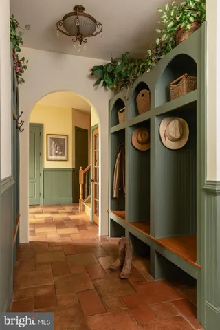 a view of an entryway