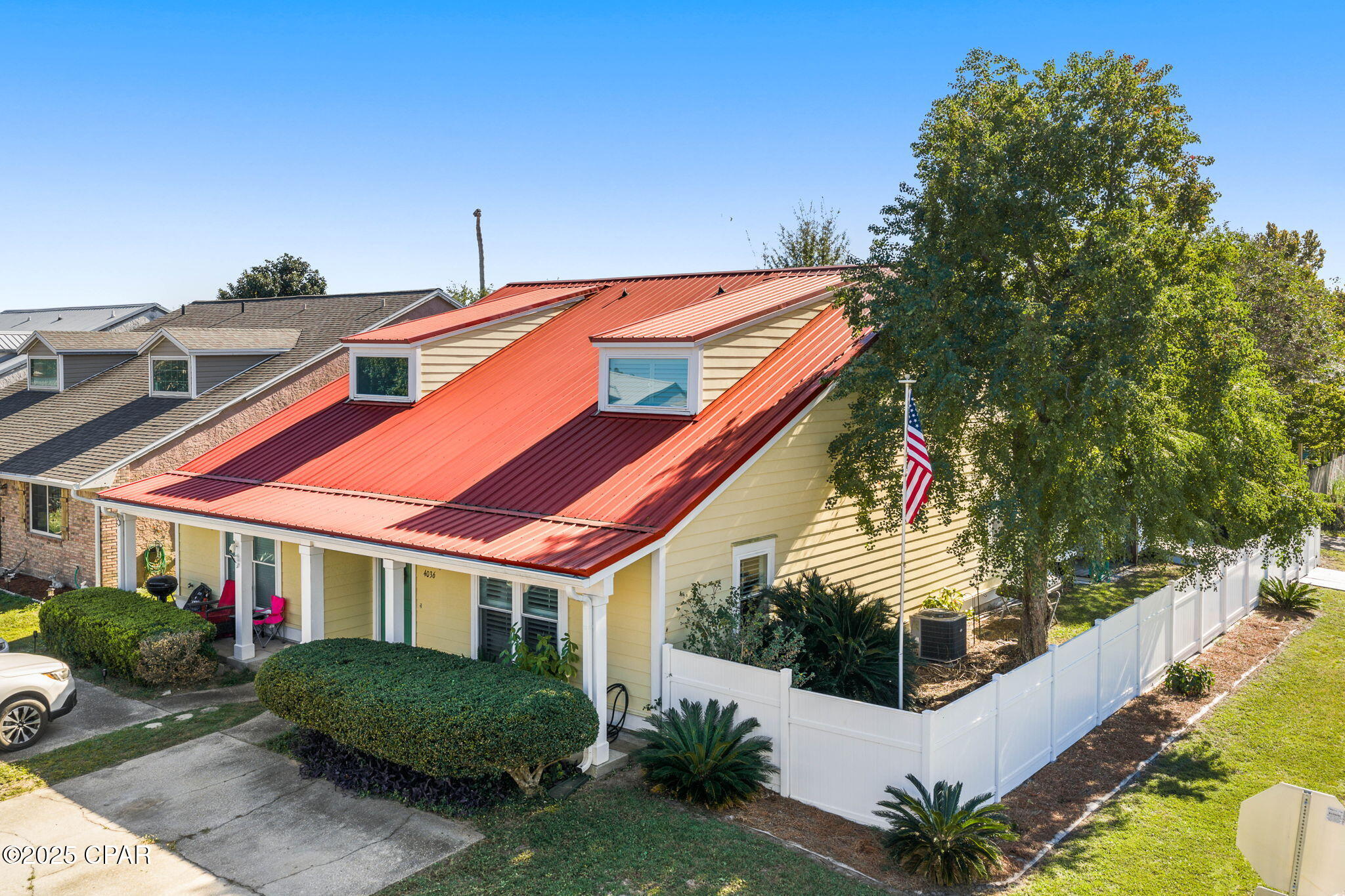 4036 Woodridge Road Panama City, FL 32405 - Photo 5 of 46