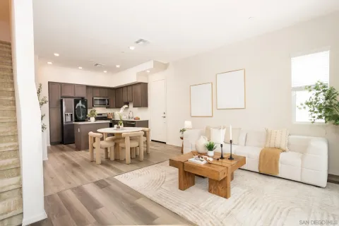 $789,900 | 2024 Luzon Lane, Unit 5, Chula Vista, CA 91915