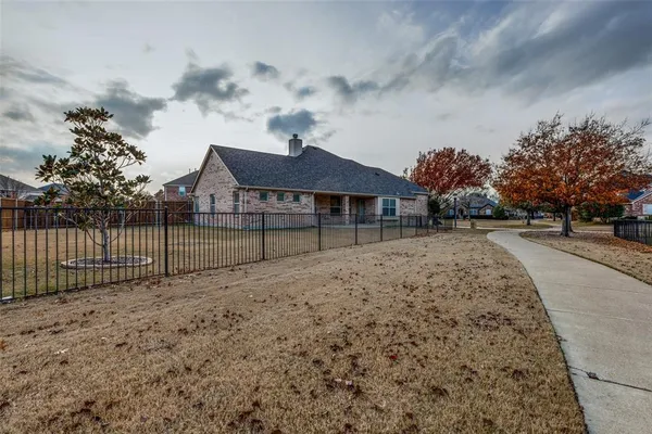 $3,000 | 8 Bear Run Court, Frisco, TX 75033