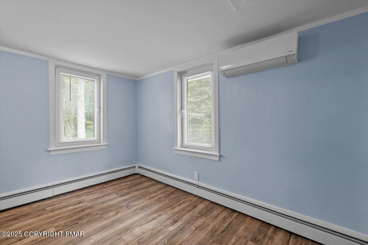 1553 Middle Road Stroudsburg, PA 18360 - Photo 38 of 75 a view of empty room with wooden floor