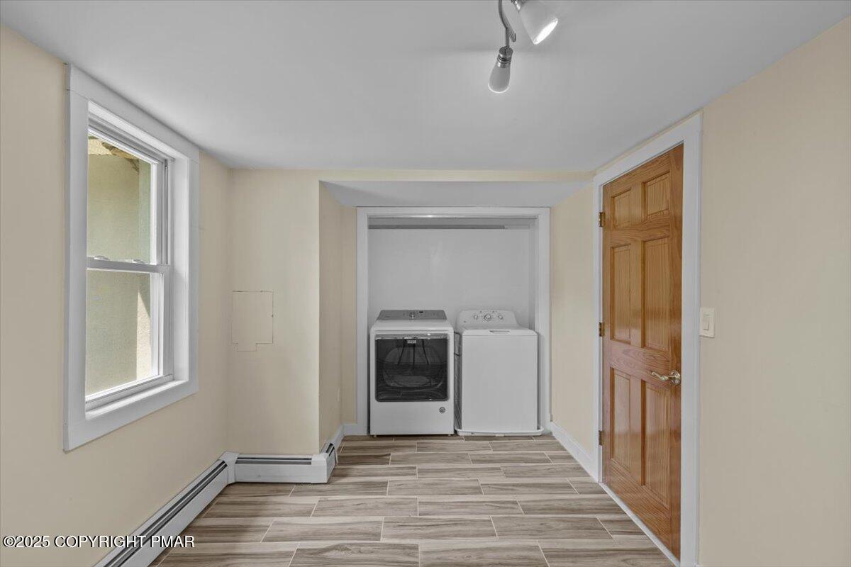 1553 Middle Road Stroudsburg, PA 18360 - Photo 43 of 75 a view of empty room with wooden floor and fan