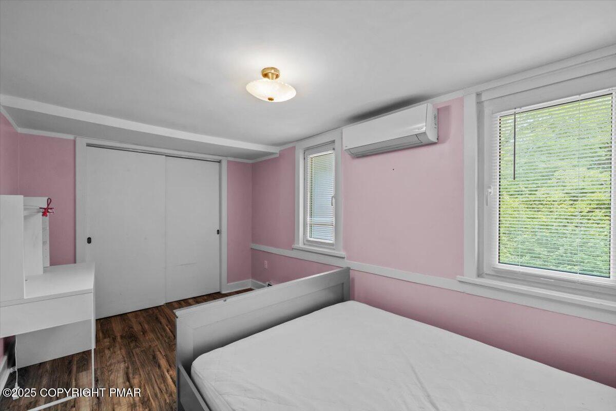 1553 Middle Road Stroudsburg, PA 18360 - Photo 49 of 75 53-Photo-52