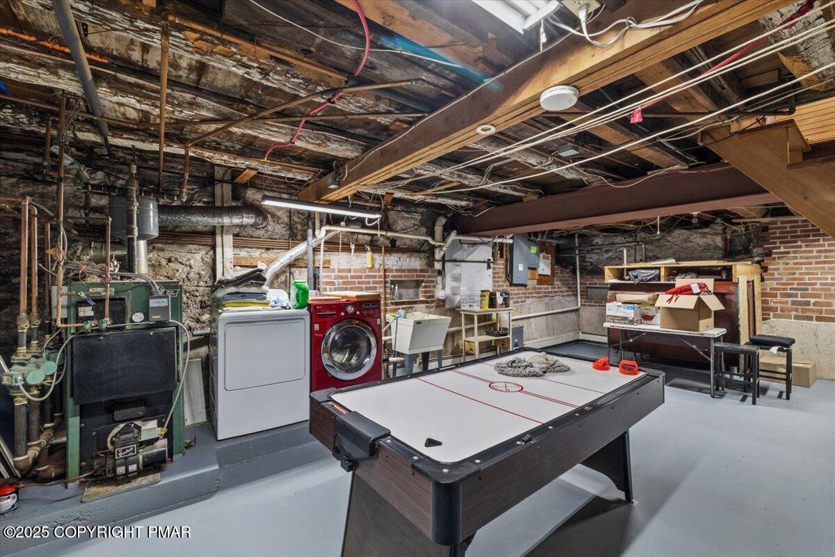 1553 Middle Road Stroudsburg, PA 18360 - Photo 52 of 75 a view of a storage in a room