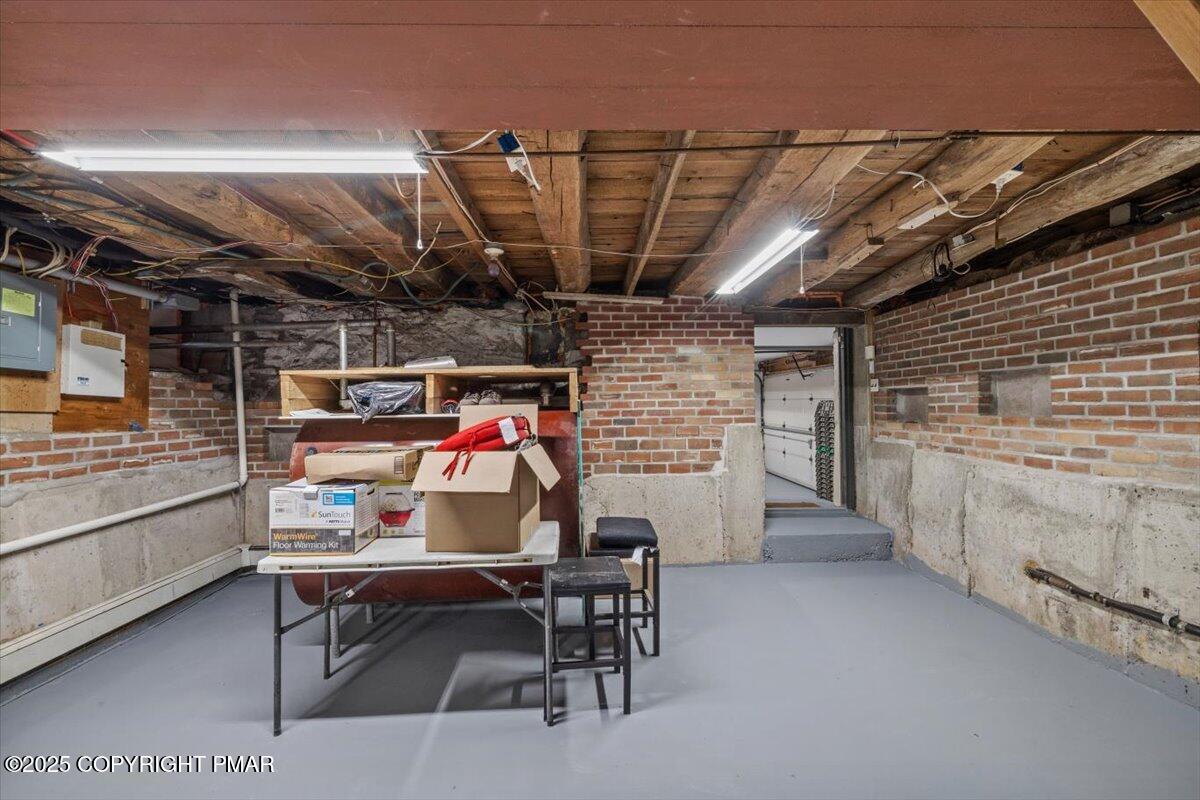 1553 Middle Road Stroudsburg, PA 18360 - Photo 53 of 75 57-Photo-56