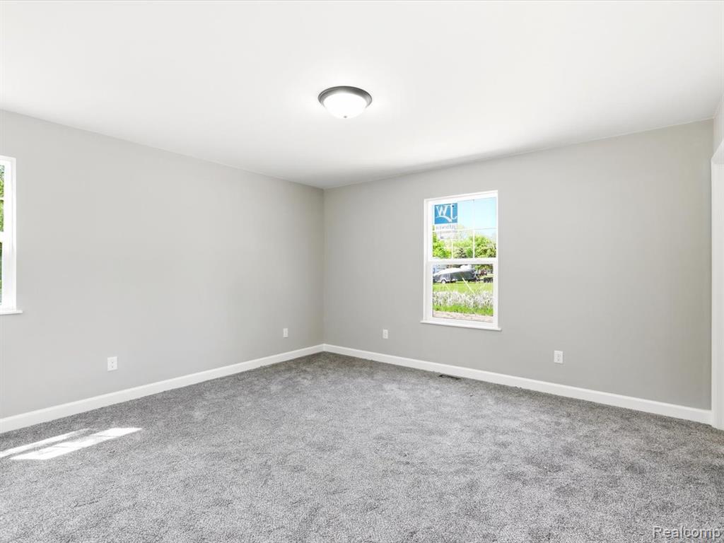 2971 Beach Road Port Huron, MI 48060 - Photo 16 of 29