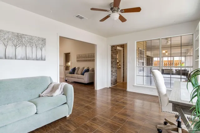 $349,900 | 516 Long Lake Drive, Pensacola, FL 32506