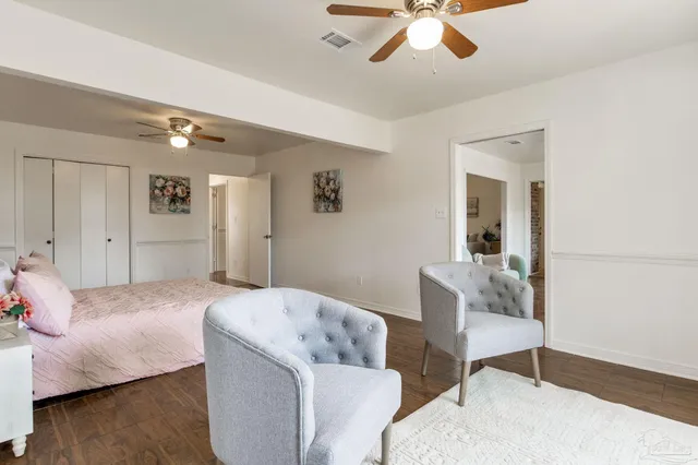 $349,900 | 516 Long Lake Drive, Pensacola, FL 32506