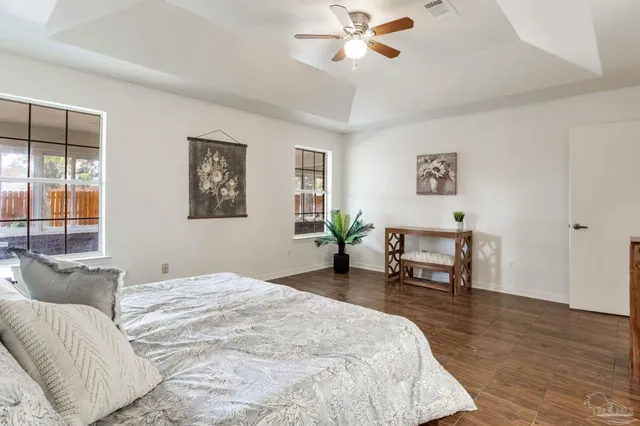 $349,900 | 516 Long Lake Drive, Pensacola, FL 32506