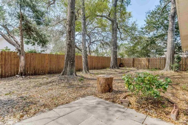 $349,900 | 516 Long Lake Drive, Pensacola, FL 32506