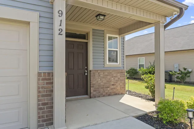 $2,300 | 912 Newburn Drive, North Augusta, SC 29860