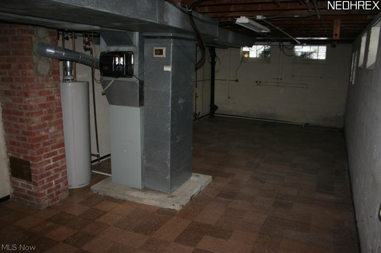 5348 Wilson Mills Road Cleveland, OH 44143 - Photo 9 of 10 Gallery Image 9