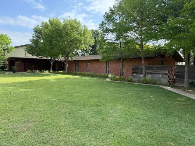 $350,000 | 1408 Borger, Plainview, TX 79072