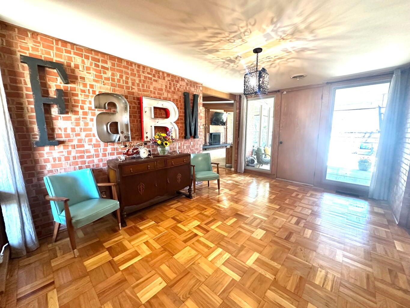 1408 Borger Plainview, TX 79072 - Photo 6 of 44 6