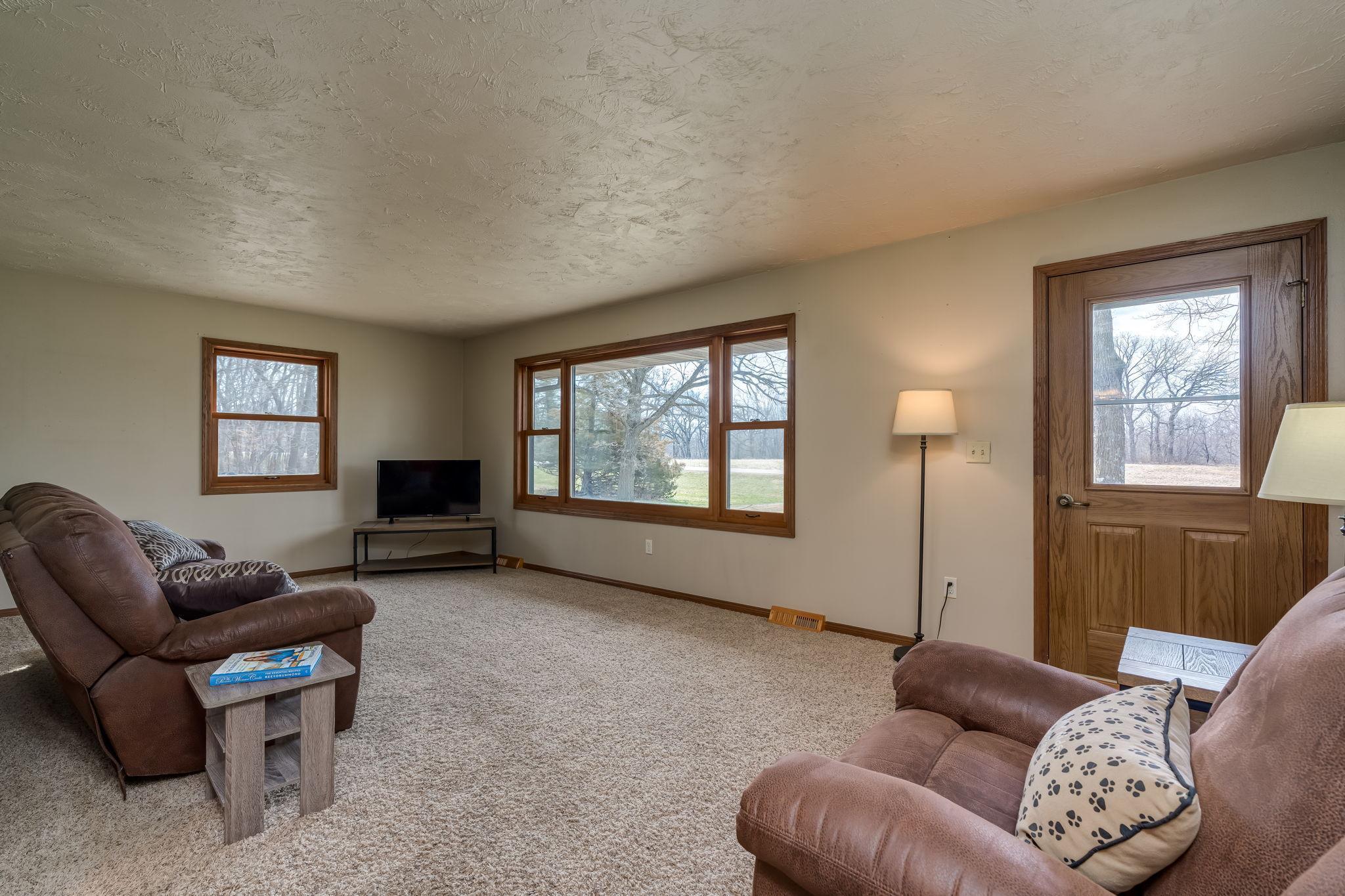 52072 State Highway 30 Amboy, MN 56010 - Photo 4 of 27