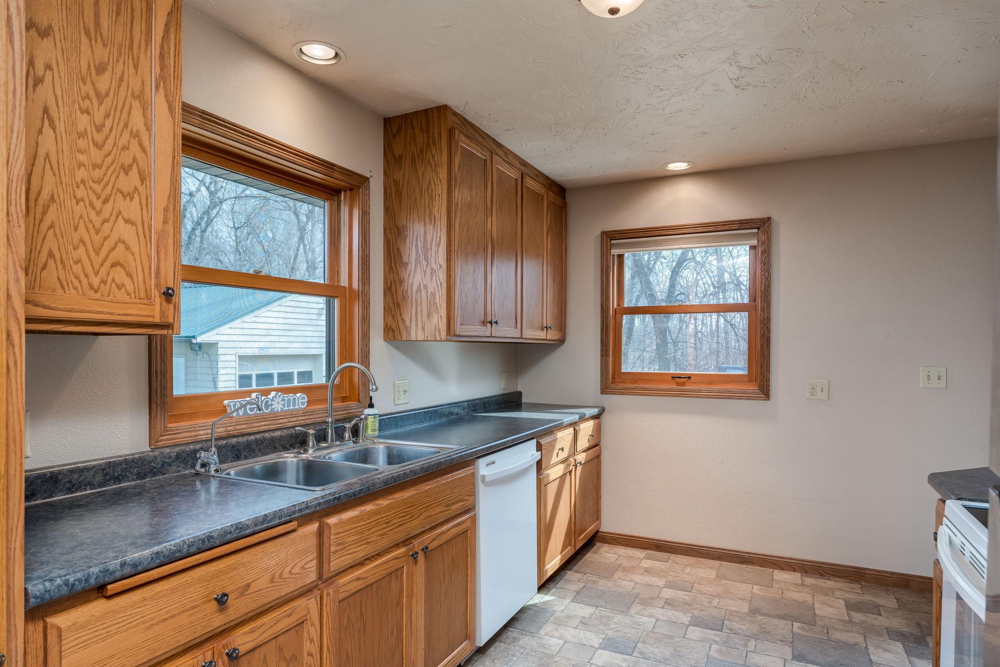 52072 State Highway 30 Amboy, MN 56010 - Photo 10 of 27