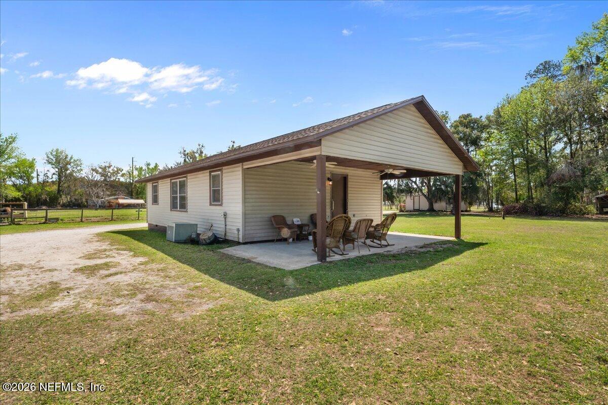 986 Highway 20 Interlachen, FL 32148 - Photo 12 of 53 05-JWLeeMedia0765