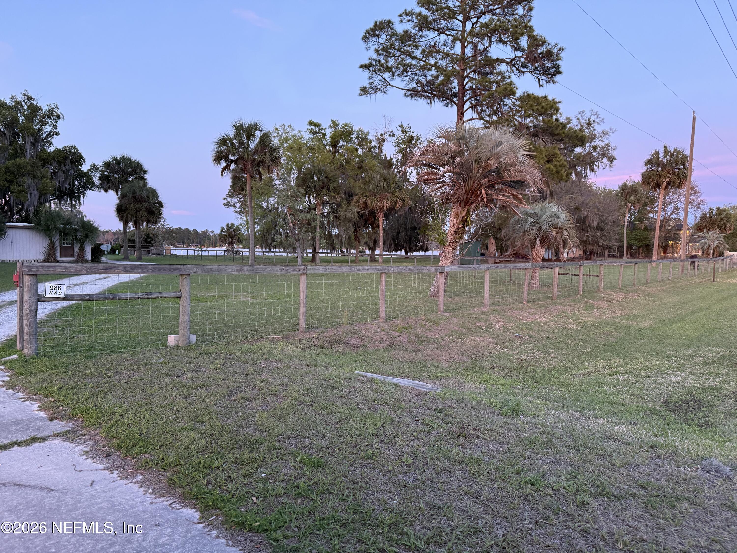 986 Highway 20 Interlachen, FL 32148 - Photo 24 of 53 IMG_5869