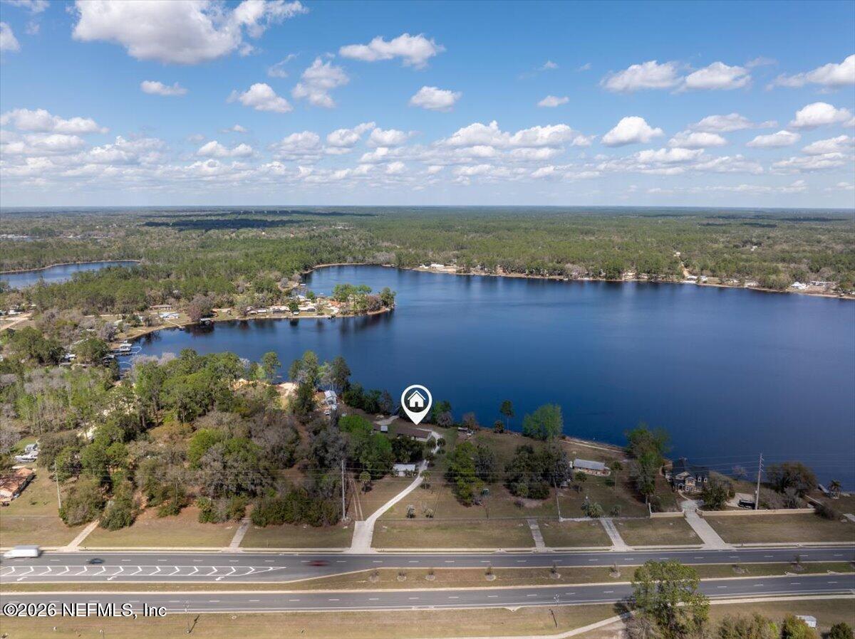 986 Highway 20 Interlachen, FL 32148 - Photo 46 of 53 a view of a lake with a mountain