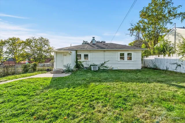 $163,000 | 430 Hollister Avenue, Rockford, IL 61108