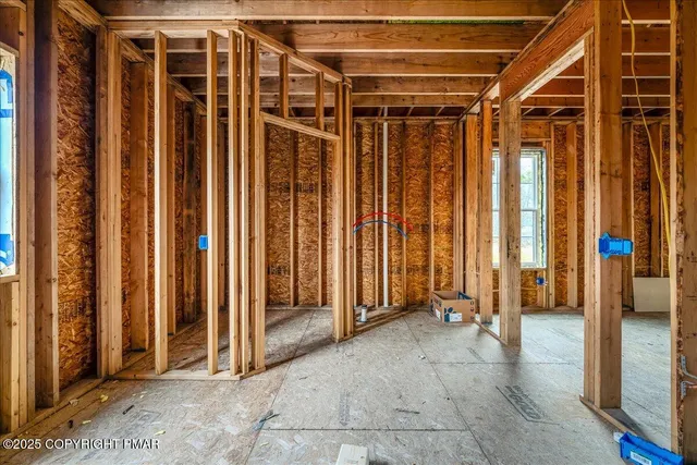 a black and white photo of a room