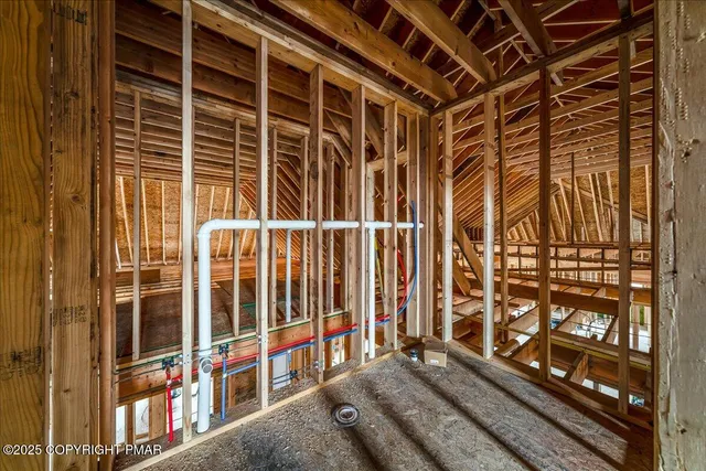 $645,000 | 14 Denise Court, Albrightsville, PA 18210