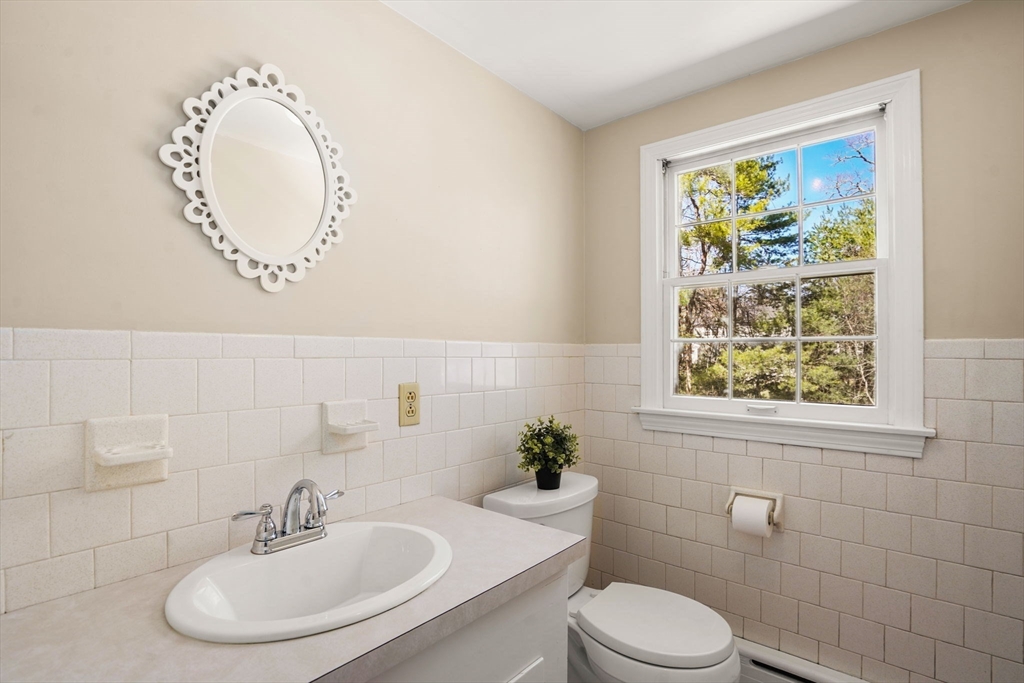 492 Delano Road Marion, MA 02738 - Photo 24 of 38