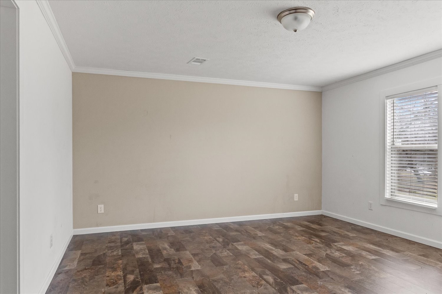 1189 Chicken Creek Road Pulaski, TN 38478 - Photo 14 of 30 an empty room with windows