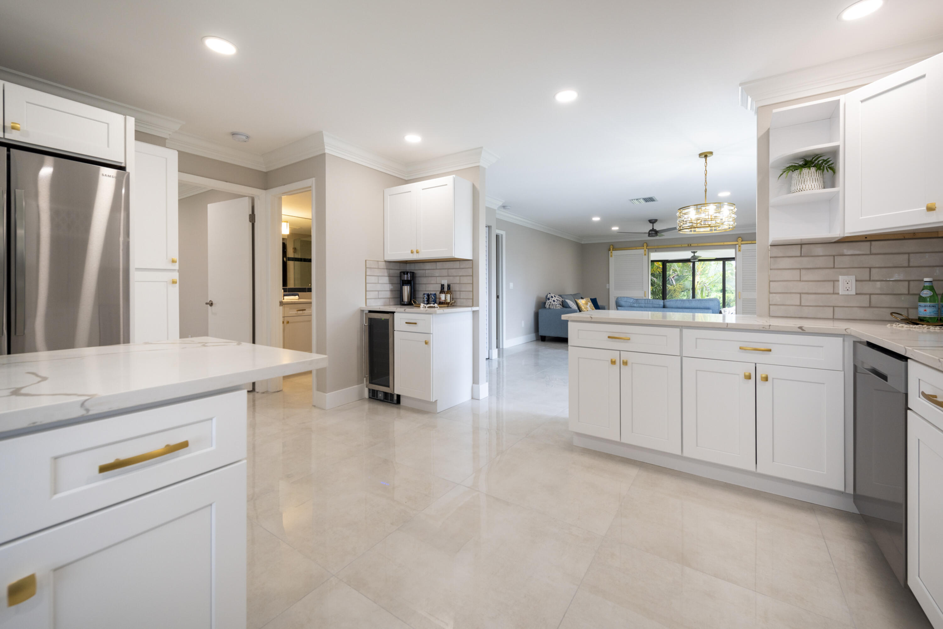 8535 Casa Del Lago, Unit H Boca Raton, FL 33433 - Photo 4 of 9 _DSC6182