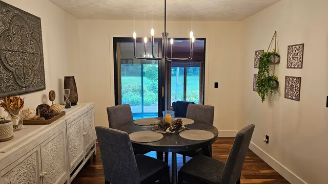 $520,000 | 6396 Rs Avenue East, Scotts, MI 49088