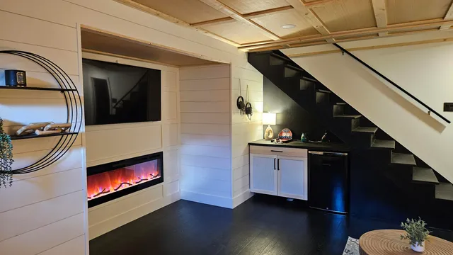 $520,000 | 6396 Rs Avenue East, Scotts, MI 49088