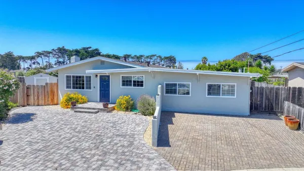 $949,000 | 3115 Flower Circle, Marina, CA 93933