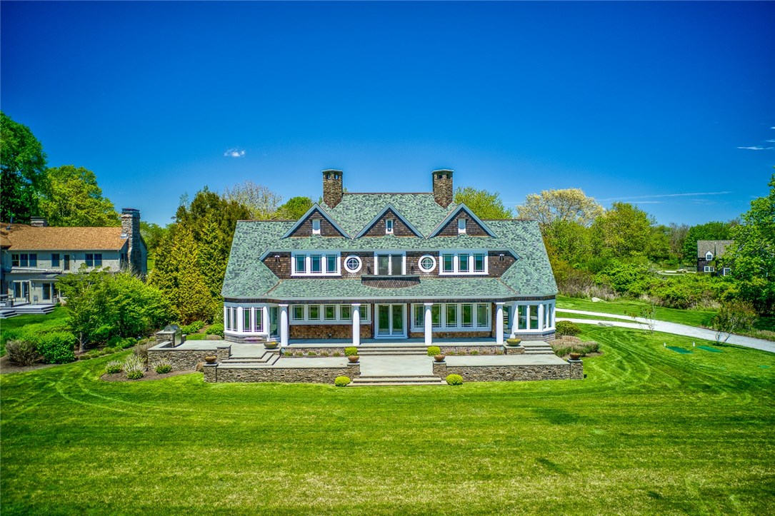 72 Cormorant Road Narragansett, RI 02882 - Photo 2 of 39