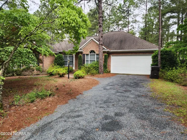$475,000 | 15 Cedar Lane, Pinehurst, NC 28374