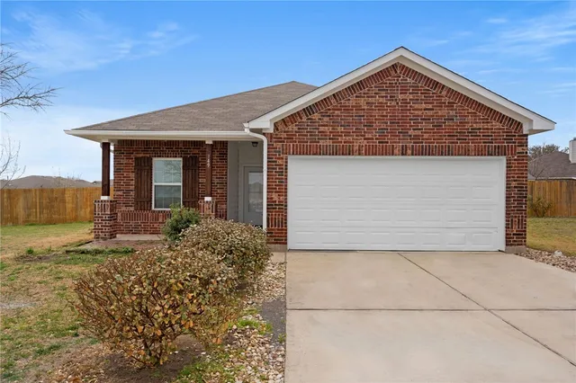 $1,699 | 149 Exeter Cove, Kyle, TX 78640