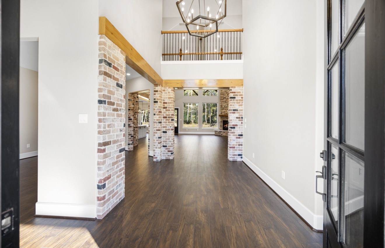41 Pausel Road Huntsville, TX 77340 - Photo 13 of 41 a view of an entryway with wooden floor