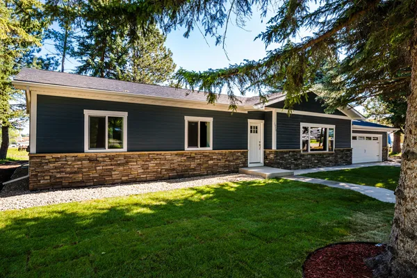 $563,000 | 1039 East 2nd Street, Sheridan, WY 82801