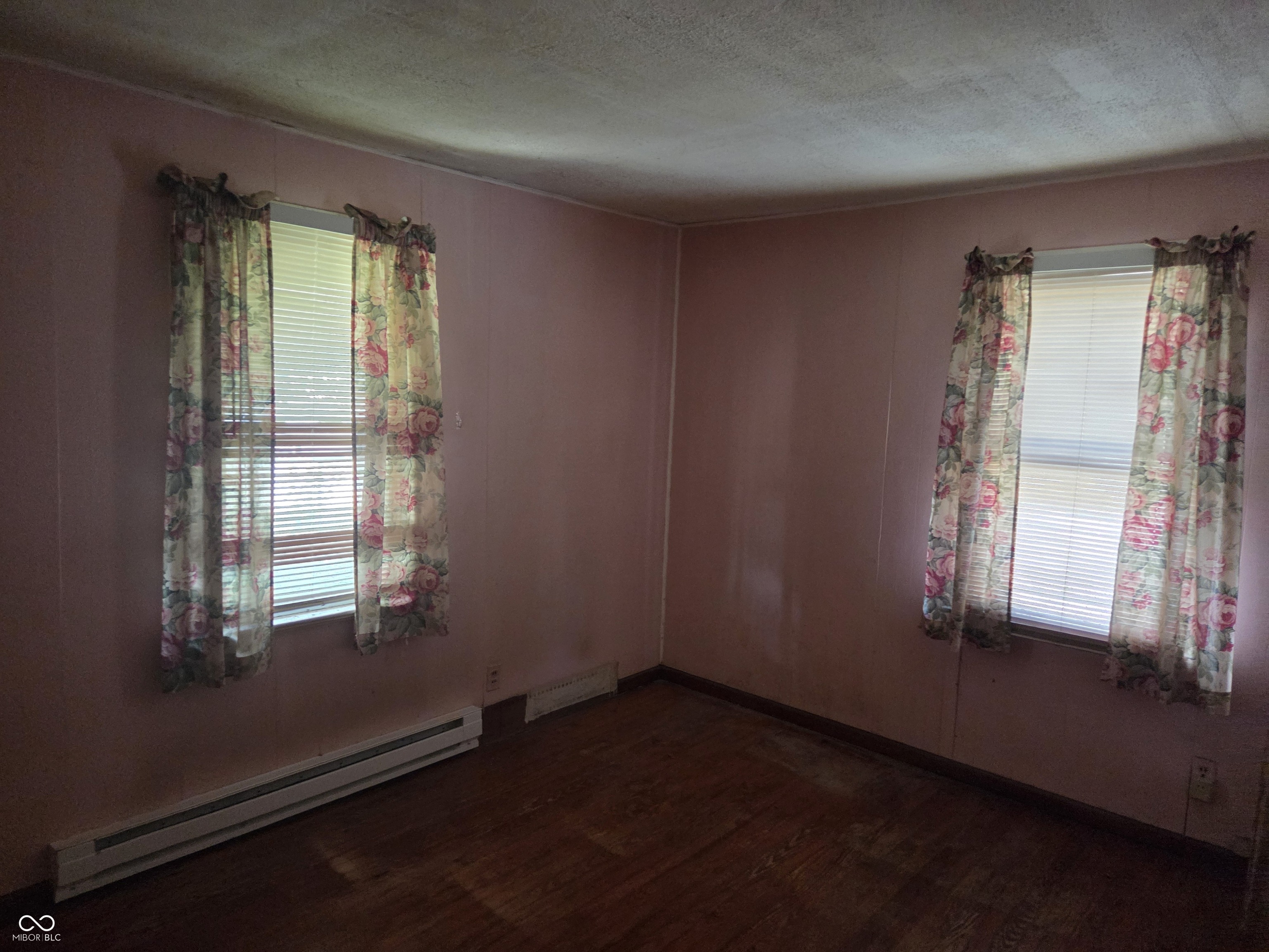 41 North Ross Street Columbus, IN 47201 - Photo 6 of 9