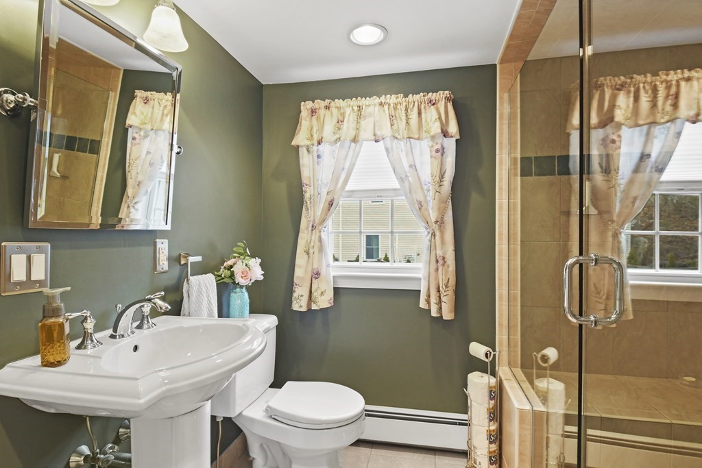 13 Devons Road North Reading, MA 01864 - Photo 24 of 31 Gallery Image 24