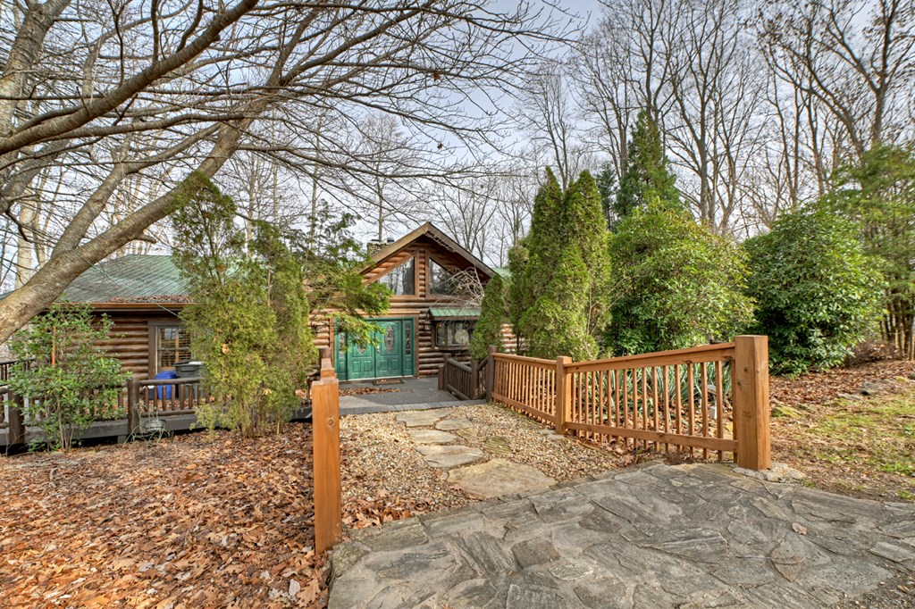 260 Observation Lane Blue Ridge, GA 30513 - Photo 13 of 100